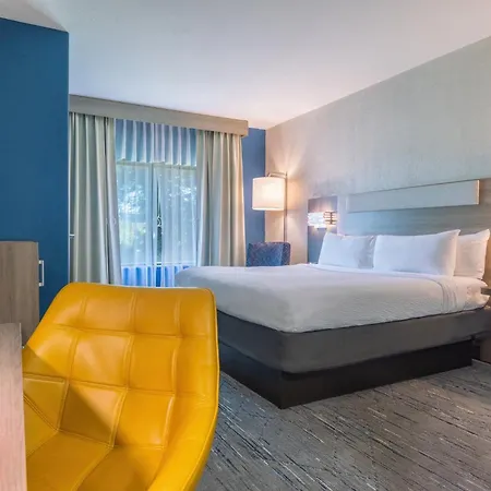 Holiday Inn Express & Suites Kansas City Airport By Ihg Extérieur photo