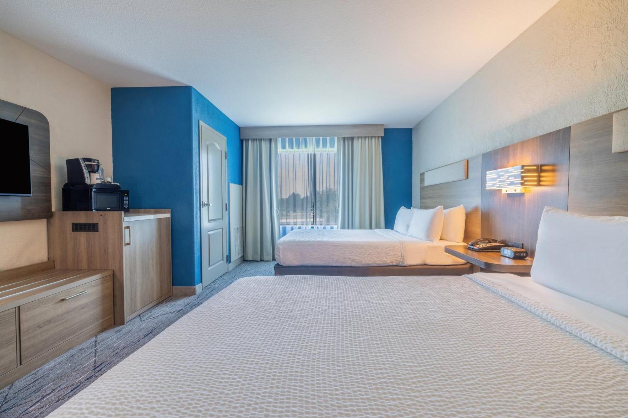 Express & Kansas Airport By Ihg 3* Kansas City
