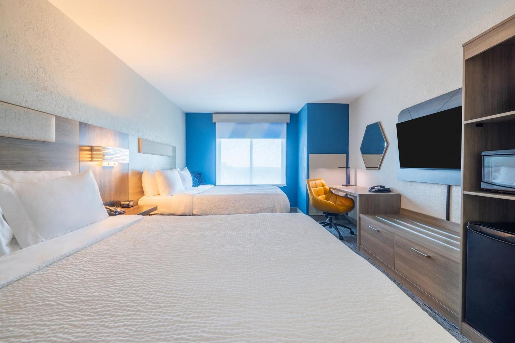 Express & Kansas Airport By Ihg 3* Kansas City